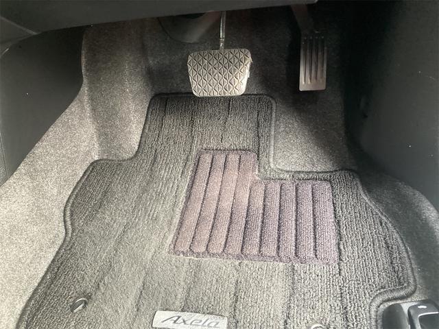 15C オートライト CVT キーレスエントリー 電動格納ミラー 盗難防止システム 衝突安全ボディ ABS エアコン パワーステアリング パワーウィンドウ 運転席エアバッグ 助手席エアバッグ(44枚目)