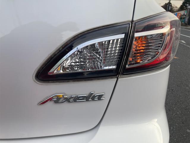 15C オートライト CVT キーレスエントリー 電動格納ミラー 盗難防止システム 衝突安全ボディ ABS エアコン パワーステアリング パワーウィンドウ 運転席エアバッグ 助手席エアバッグ(75枚目)