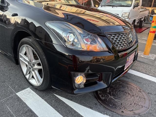 クラウン アスリート　ＥＴＣ　オートクルーズコントロール　バックカメラ　ナビ　ＴＶ　アルミホイール　オートライト　ＨＩＤ　ＡＴ　スマートキー　電動格納ミラー　盗難防止システム　パワーシート　ＣＤ　ＤＶＤ再生　ＵＳＢ　記録簿（22枚目）
