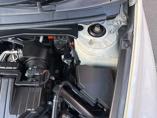 ストリーム X ETC バックカメラ キーレスエントリー 電動格納ミラー 3列シート AT アルミホイール Bluetooth 衝突安全ボディ ABS エアコン パワーステアリング パワーウィンドウ(22枚目)