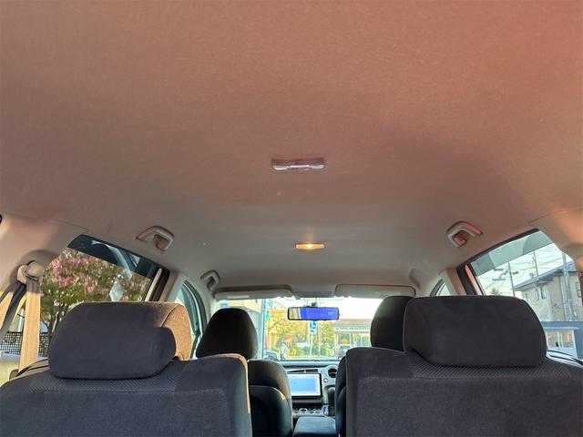 ストリーム X ETC バックカメラ キーレスエントリー 電動格納ミラー 3列シート AT アルミホイール Bluetooth 衝突安全ボディ ABS エアコン パワーステアリング パワーウィンドウ(34枚目)