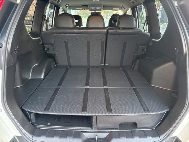 エクストレイル 20S 4WD オートクルーズコントロール ナビ TV アルミホイール 電動格納ミラー CVT 盗難防止システム 衝突安全ボディ CD USB ABS ESC エアコン パワーステアリング パワーウィンドウ(18枚目)