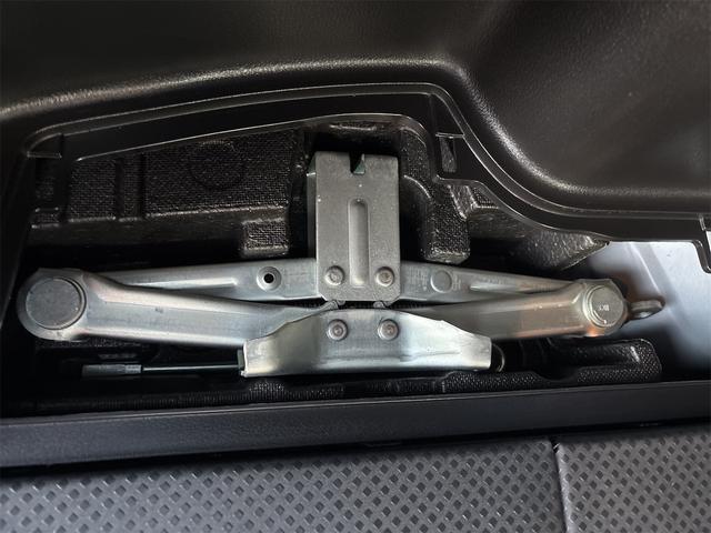 エクストレイル 20S 4WD オートクルーズコントロール ナビ TV アルミホイール 電動格納ミラー CVT 盗難防止システム 衝突安全ボディ CD USB ABS ESC エアコン パワーステアリング パワーウィンドウ(29枚目)