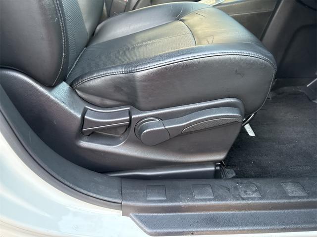 エクストレイル 20S 4WD オートクルーズコントロール ナビ TV アルミホイール 電動格納ミラー CVT 盗難防止システム 衝突安全ボディ CD USB ABS ESC エアコン パワーステアリング パワーウィンドウ(48枚目)