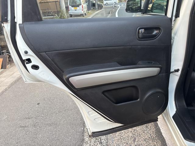 エクストレイル 20S 4WD オートクルーズコントロール ナビ TV アルミホイール 電動格納ミラー CVT 盗難防止システム 衝突安全ボディ CD USB ABS ESC エアコン パワーステアリング パワーウィンドウ(51枚目)