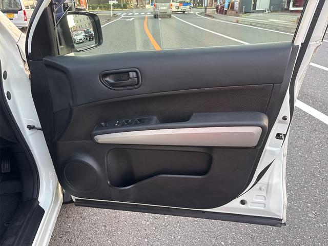 エクストレイル 20S 4WD オートクルーズコントロール ナビ TV アルミホイール 電動格納ミラー CVT 盗難防止システム 衝突安全ボディ CD USB ABS ESC エアコン パワーステアリング パワーウィンドウ(54枚目)