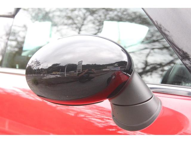 ＭＩＮＩ クーパーＳ　クーペ　６速ＭＴ　記録簿付　ＥＴＣ　社外ＬＥＤヘッドライト　黒色１６インチアルミホイール　黒ストライプ　前後ドライブレコーダー　ＣＤ　整備記録簿６枚付き　取扱説明書付き　ヘッドライト磨き＆スチーマー施工済み（22枚目）