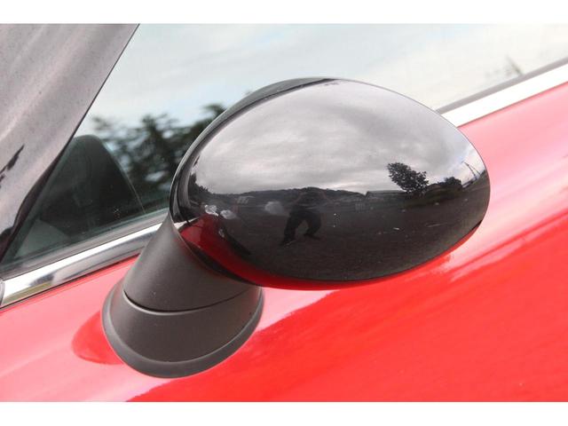 ＭＩＮＩ クーパーＳ　クーペ　６速ＭＴ　記録簿付　ＥＴＣ　社外ＬＥＤヘッドライト　黒色１６インチアルミホイール　黒ストライプ　前後ドライブレコーダー　ＣＤ　整備記録簿６枚付き　取扱説明書付き　ヘッドライト磨き＆スチーマー施工済み（23枚目）