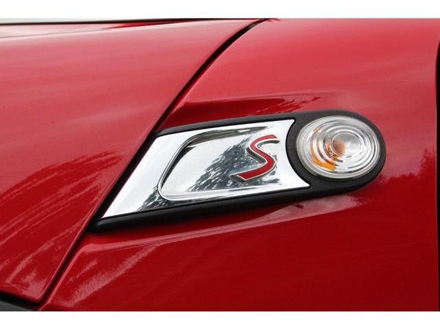 ＭＩＮＩ クーパーＳ　クーペ　６速ＭＴ　記録簿付　ＥＴＣ　社外ＬＥＤヘッドライト　黒色１６インチアルミホイール　黒ストライプ　前後ドライブレコーダー　ＣＤ　整備記録簿６枚付き　取扱説明書付き　ヘッドライト磨き＆スチーマー施工済み（25枚目）
