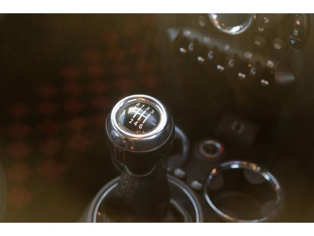 ＭＩＮＩ クーパーＳ　クーペ　６速ＭＴ　記録簿付　ＥＴＣ　社外ＬＥＤヘッドライト　黒色１６インチアルミホイール　黒ストライプ　前後ドライブレコーダー　ＣＤ　整備記録簿６枚付き　取扱説明書付き　ヘッドライト磨き＆スチーマー施工済み（45枚目）