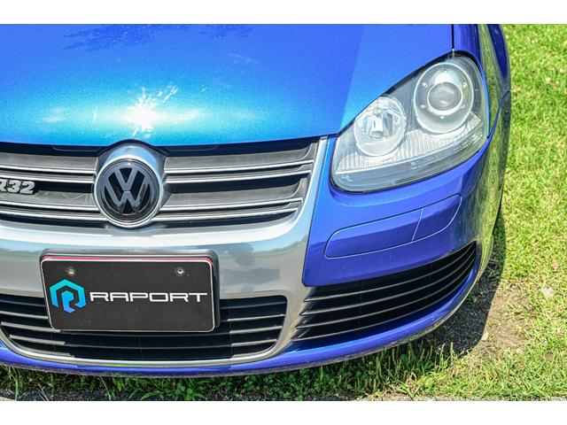 ゴルフ Ｒ３２　３．２Ｌ　Ｖ６　ＮＡ＋４ＷＤ、６速ＤＳＧ　クルーズコントロール、ＫＯＮＩ製車高調、ＢＬＵＥＷＡＶＥマフラー、ゴルフＶＩＩ　Ｒ用純正流用１８インチアルミホイール、ＥＴＣ、カロッツェリア製ナビ、ＴＶ、ＣＤ（6枚目）