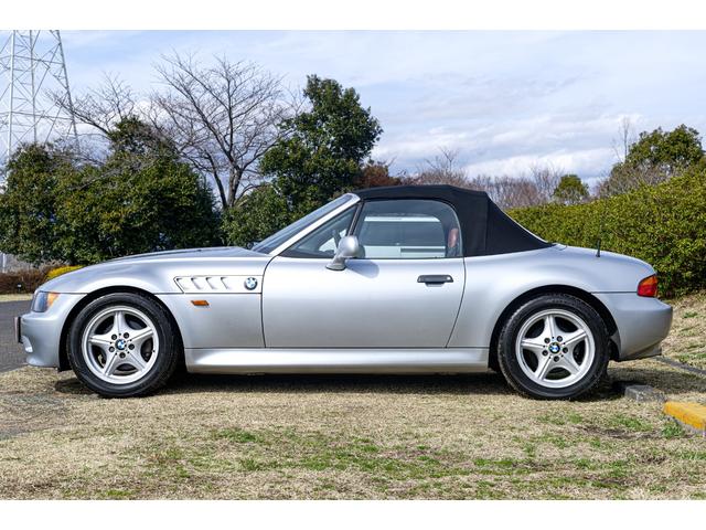 BMW Z3 ROADSTER ANNIVERSARY | 1996 | SILVER M | 69328 km BMW Z3 ROADSTER ANNIVERSARY | 1996 | SILVER M | 69328 km