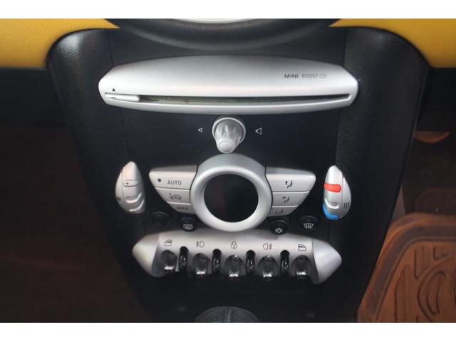 ＭＩＮＩ クーパーＳ　車検整備付　ＥＴＣ　ＣＤ　パドルシフト　ＨＩＤヘッドライト　ヘッドライト磨き＆スチーマー施工済　ＨＹＰＥＲＣＡＳＴ製１６インチアルミホイール　スペアキー付　フロントフォグランプ（33枚目）