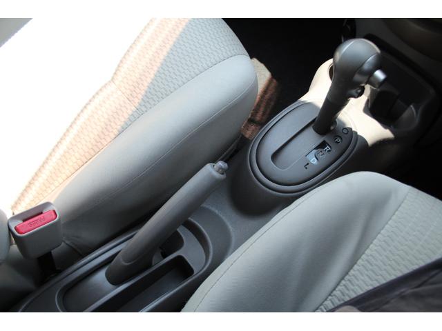 マーチ １２Ｘ　ＥＴＣ　純正ＳＤナビ　ワンセグＴＶ　スマートキー　プッシュスタート　Ｂｌｕｅｔｏｏｔｈ　Ａｕｄｉｏ　ＡＵＸ　電格ミラー　盗難防止装置　アイドリングストップ（37枚目）