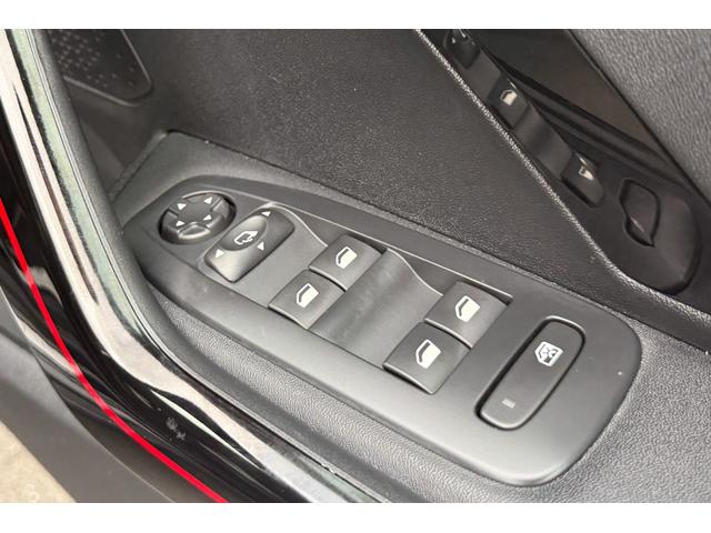 ２００８ ＧＴライン　前後フォグ・エアバック・エアコン・ＡＢＳ・ハーフレザー・ブレーキアシスト・クルーズコントロール・本革巻きステアリング・１７インチ標準ＡＷ（41枚目）