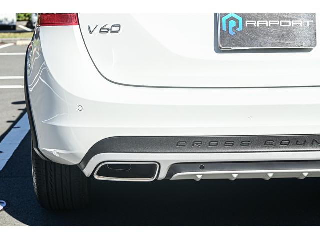 Ｖ６０ クロスカントリー　Ｄ４　ＳＥ　純正ナビ・ＴＶ・フルレザーシート・パワーシート・メモリーシート（25枚目）