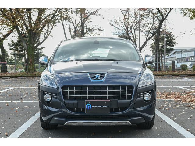 ３００８ プレミアム　ワンオーナー・パワーシート・純正ナビ・純正アルミホイール・エアバック（7枚目）