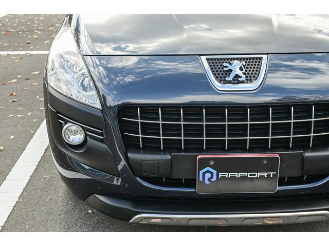 ３００８ プレミアム　ワンオーナー・パワーシート・純正ナビ・純正アルミホイール・エアバック（9枚目）