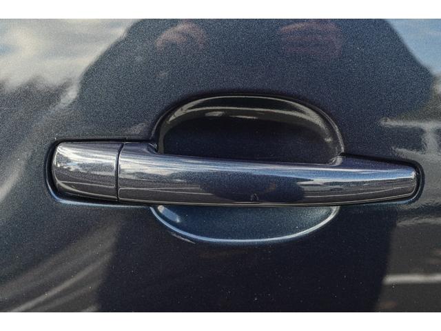 ３００８ プレミアム　ワンオーナー・パワーシート・純正ナビ・純正アルミホイール・エアバック（21枚目）