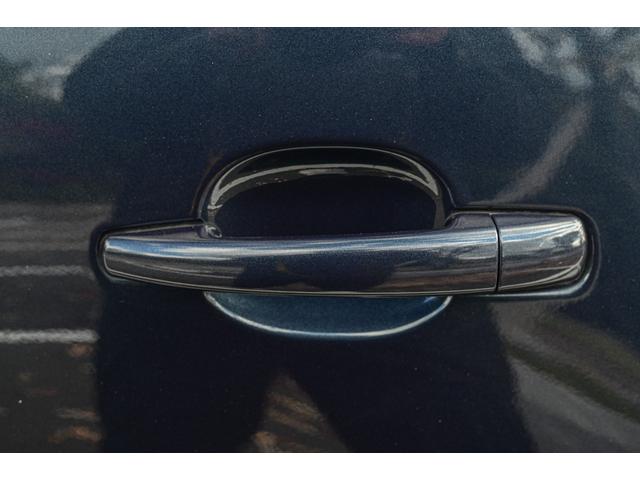 ３００８ プレミアム　ワンオーナー・パワーシート・純正ナビ・純正アルミホイール・エアバック（23枚目）