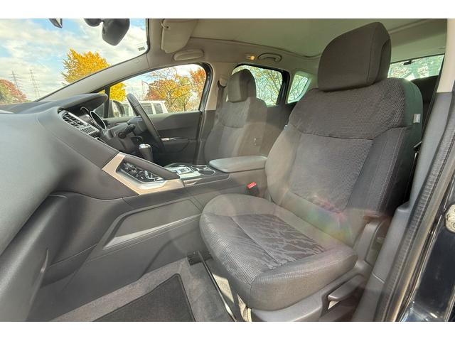 ３００８ プレミアム　ワンオーナー・パワーシート・純正ナビ・純正アルミホイール・エアバック（38枚目）