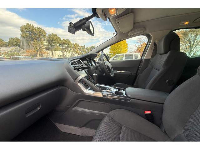 ３００８ プレミアム　ワンオーナー・パワーシート・純正ナビ・純正アルミホイール・エアバック（39枚目）