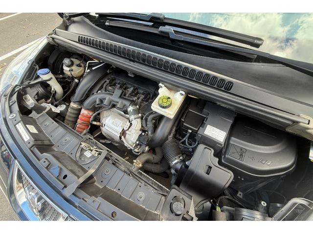 ３００８ プレミアム　ワンオーナー・パワーシート・純正ナビ・純正アルミホイール・エアバック（53枚目）