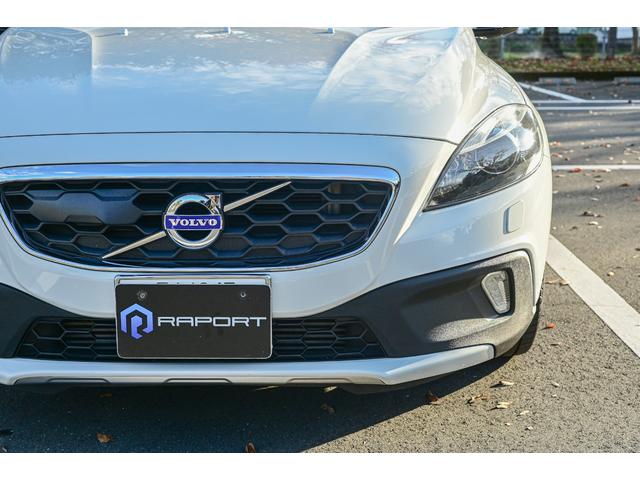 Ｖ４０ クロスカントリー　Ｄ４　ＳＥ　ワンオーナー　車検Ｒ９／０６まで　純正ナビ　ＤＴＶ　バックカメラ　ブラックレザー　シートヒーター　インテリセーフ　ＥＴＣ　ドラレコ　スペアキーあり（8枚目）