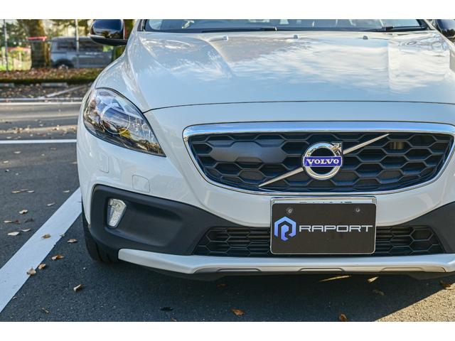 Ｖ４０ クロスカントリー　Ｄ４　ＳＥ　ワンオーナー　車検Ｒ９／０６まで　純正ナビ　ＤＴＶ　バックカメラ　ブラックレザー　シートヒーター　インテリセーフ　ＥＴＣ　ドラレコ　スペアキーあり（9枚目）