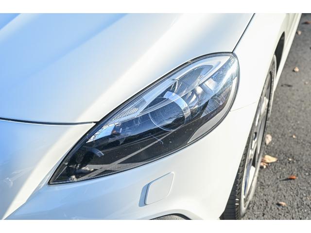 Ｖ４０ クロスカントリー　Ｄ４　ＳＥ　ワンオーナー　車検Ｒ９／０６まで　純正ナビ　ＤＴＶ　バックカメラ　ブラックレザー　シートヒーター　インテリセーフ　ＥＴＣ　ドラレコ　スペアキーあり（10枚目）