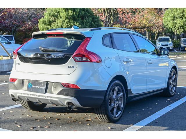Ｖ４０ クロスカントリー　Ｄ４　ＳＥ　ワンオーナー　車検Ｒ９／０６まで　純正ナビ　ＤＴＶ　バックカメラ　ブラックレザー　シートヒーター　インテリセーフ　ＥＴＣ　ドラレコ　スペアキーあり（27枚目）