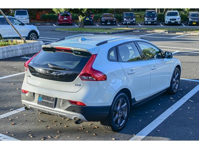 Ｖ４０ クロスカントリー　Ｄ４　ＳＥ　ワンオーナー　車検Ｒ９／０６まで　純正ナビ　ＤＴＶ　バックカメラ　ブラックレザー　シートヒーター　インテリセーフ　ＥＴＣ　ドラレコ　スペアキーあり（34枚目）