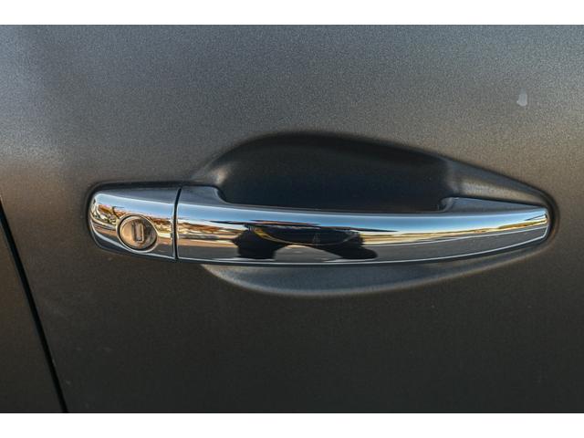 208 GTライン アイスエディション 240台限定特別仕様車 合皮ハーフシート ETC エアバック フロントリアフォグランプ 17インチAW ブレーキアシスト(16枚目)