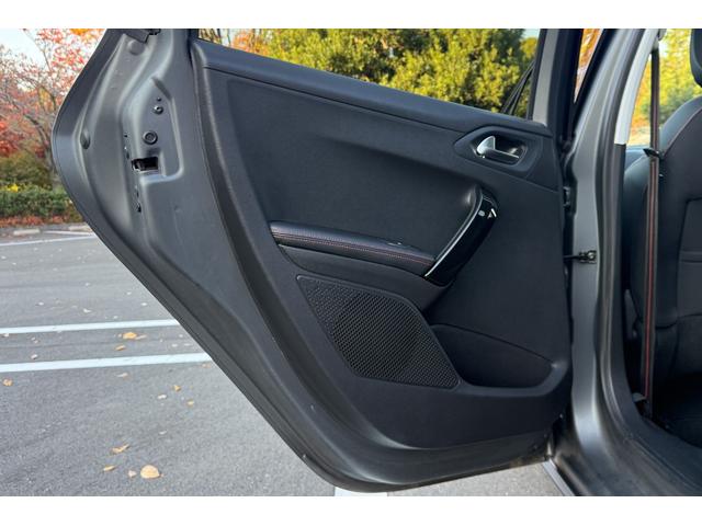 208 GTライン アイスエディション 240台限定特別仕様車 合皮ハーフシート ETC エアバック フロントリアフォグランプ 17インチAW ブレーキアシスト(36枚目)