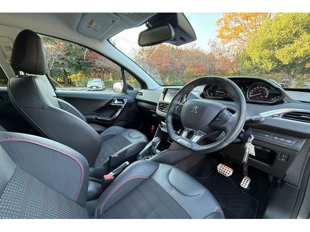 208 GTライン アイスエディション 240台限定特別仕様車 合皮ハーフシート ETC エアバック フロントリアフォグランプ 17インチAW ブレーキアシスト(38枚目)