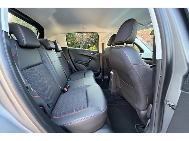 208 GTライン アイスエディション 240台限定特別仕様車 合皮ハーフシート ETC エアバック フロントリアフォグランプ 17インチAW ブレーキアシスト(42枚目)