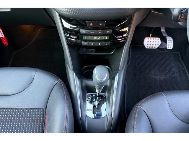 208 GTライン アイスエディション 240台限定特別仕様車 合皮ハーフシート ETC エアバック フロントリアフォグランプ 17インチAW ブレーキアシスト(51枚目)