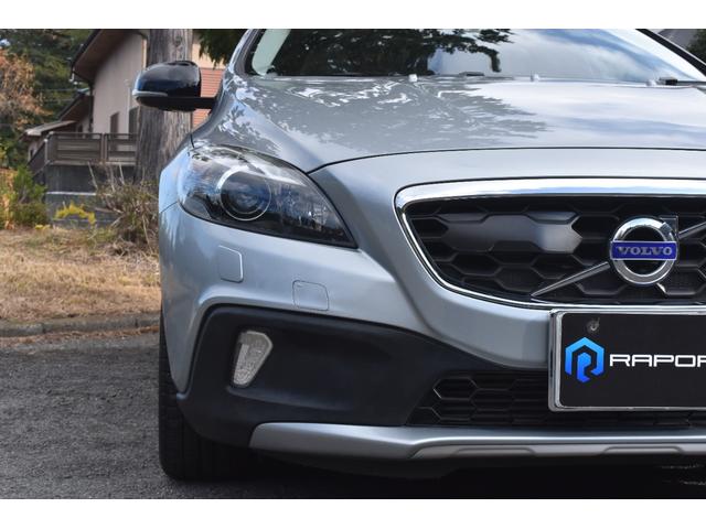 V40 クロスカントリー T5 AWD アイシン8AT 四駆 フルタイム4WD MB420XC 245馬力純正ナビ TV レザーシート バックカメラ 前席パワーシート Bluetooth クルーズコントロール インテリセーフ(17枚目)