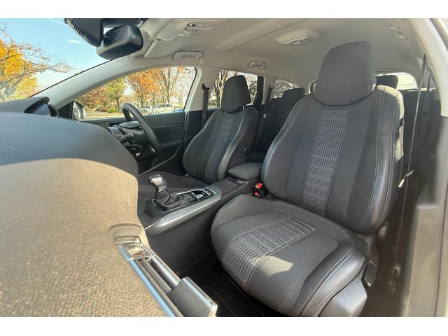 ３０８ ＳＷ　アリュール　ブルーＨＤｉ　車検Ｒ９／０５まで！！スペアキー有　ドラレコ　ＥＴＣ　ＬＥＤヘッドライト　全方位モニター　アクティブセーフティブレーキ　インテリジェントハイビーム（37枚目）