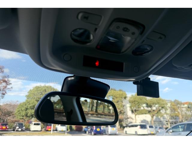 ３０８ アリュール　ブルーＨＤｉ　車検２年付　アリュール　ブルーＨＤｉプッシュスタート　ドラレコ　ＥＴＣ　パドルシフト　純正ＡＷ　ルーフレール　ディーゼル車（52枚目）