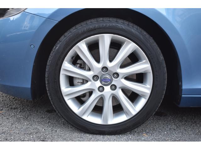 Ｖ４０ Ｔ３　ＳＥ　走行２．８万ｋｍ　運転席助手席エアバック　ＡＢＳ　スポーツモード付きＥＣＳ　トラクションコントロール　盗難防止装置　前席パワーシート　クルーズコントロール　純正ホイール（20枚目）