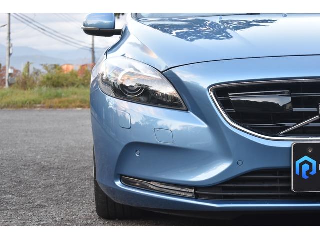 Ｖ４０ Ｔ３　ＳＥ　走行２．８万ｋｍ　運転席助手席エアバック　ＡＢＳ　スポーツモード付きＥＣＳ　トラクションコントロール　盗難防止装置　前席パワーシート　クルーズコントロール　純正ホイール（25枚目）