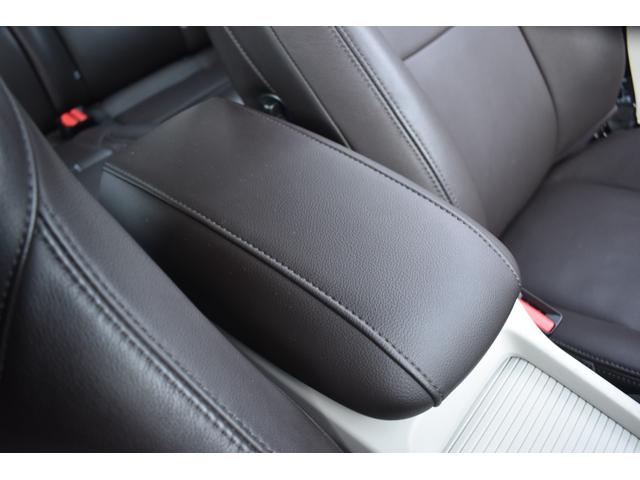 Ｖ４０ Ｔ３　ＳＥ　走行２．８万ｋｍ　運転席助手席エアバック　ＡＢＳ　スポーツモード付きＥＣＳ　トラクションコントロール　盗難防止装置　前席パワーシート　クルーズコントロール　純正ホイール（51枚目）