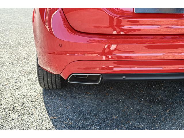 V60 D4 SE 純正ブラックレザーシート 前席パワーシート 前席シートヒーター ACC レーンキープ 衝突警報装置 純正ナビ バックカメラ ETC付き リアエンターテイメント ABS 盗難防止装置 車検R9/5まで(26枚目)