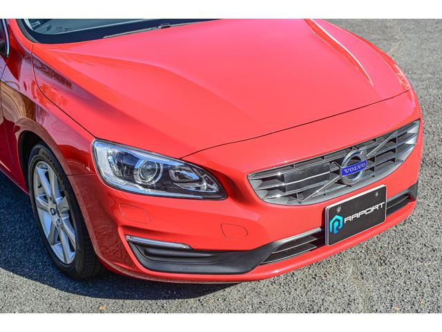 V60 D4 SE 純正ブラックレザーシート 前席パワーシート 前席シートヒーター ACC レーンキープ 衝突警報装置 純正ナビ バックカメラ ETC付き リアエンターテイメント ABS 盗難防止装置 車検R9/5まで(31枚目)