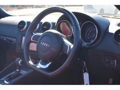 ■点検■点検は走行テスト／目視テスト／リフトアップテスト／テスター診断などを行います。電装部は専用テスターでバッテリー、ダイナモ、セルモーターもしっかりチェック！ 5