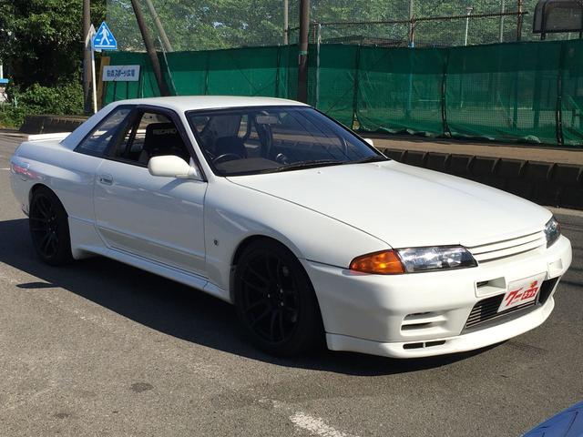 スカイライン ＧＴ－Ｒ　ＲＢ２８　ＨＫＳ６速　ＧＴＩＩＩ５Ｒターボ（5枚目）