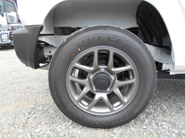 ジムニー ＸＣ　ＡＴ　４型　届出済未使用車　セーフティサポート　ＬＥＤヘットライト　フォグランプ　キーレスプッシュスタート（32枚目）