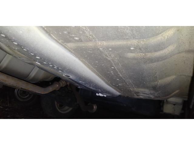 アルトラパン ＳＳ　新品強化クラッチ！　新品ブレーキパッド！　社外マフラー　社外足回り（車高調）　社外エアクリーナー　追加メーター（ブースト計）　スポーツモデルのＳＳグレード（ツインカムターボエンジン）＋５速マニュアル♪（31枚目）