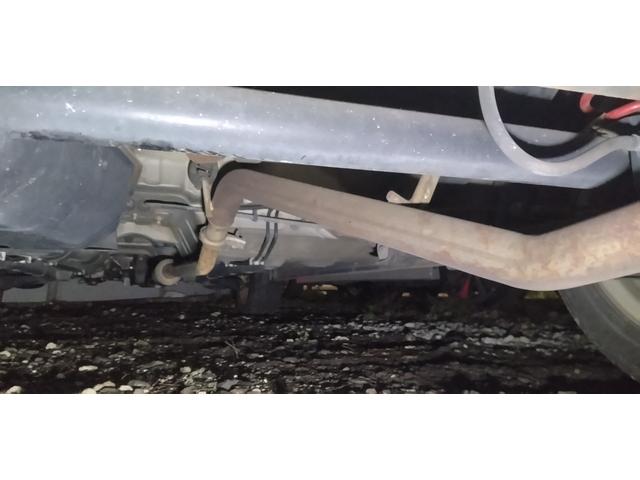 アルトラパン ＳＳ　新品強化クラッチ！　新品ブレーキパッド！　社外マフラー　社外足回り（車高調）　社外エアクリーナー　追加メーター（ブースト計）　スポーツモデルのＳＳグレード（ツインカムターボエンジン）＋５速マニュアル♪（33枚目）